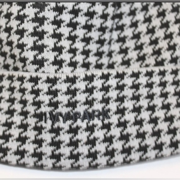 Adidas x Ivy Park Beanie  Black Gray Rare UNISEX Winter Cap OSFM NWT - Picture 6 of 9